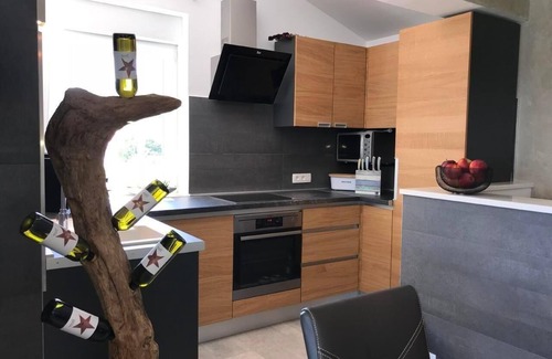 Zagore House | Holiday house Brsec for 1 - 18 persons with 6 bedrooms - Holiday home