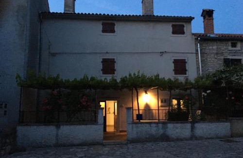 Rakalj House | Holiday house Catela