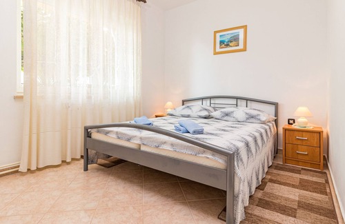 Gregovica Apartment | Holiday House Damir - Apartment 2