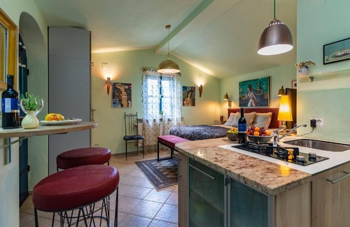 Sveti Ivan Dobrinjski House | Holiday house Dobrinj for 1 - 2 persons with 1 bedroom - Holiday house