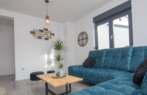 Gostinjac House | Holiday house Dobrinj for 1 - 8 persons with 4 bedrooms - Holiday home