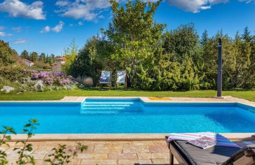 Heki Villa | Holiday house Dorstari