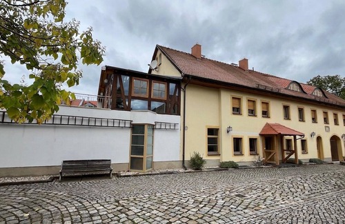 Mickten House | Holiday house Dresden for 1 - 12 persons with 6 bedrooms - Holiday house