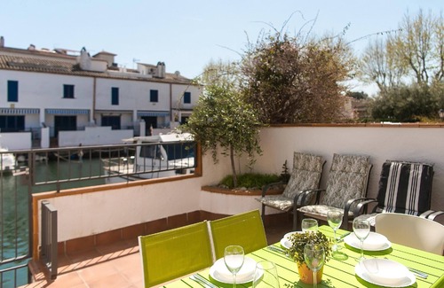 Empuriabrava House | Holiday house Empuriabrava for 1 - 6 persons with 3 bedrooms - Holiday home