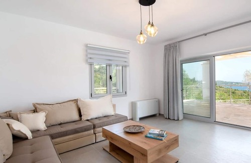 Paxos House | Holiday house Gaios for 1 - 8 persons with 4 bedrooms - Holiday home