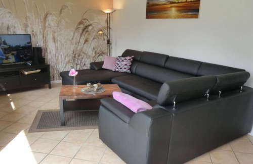 Groven House | Holiday house Groven for 1 - 6 persons with 3 bedrooms - Holiday home