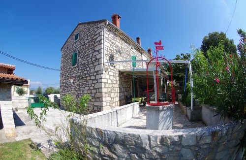 Rakalj House | Holiday house in village Rakalj