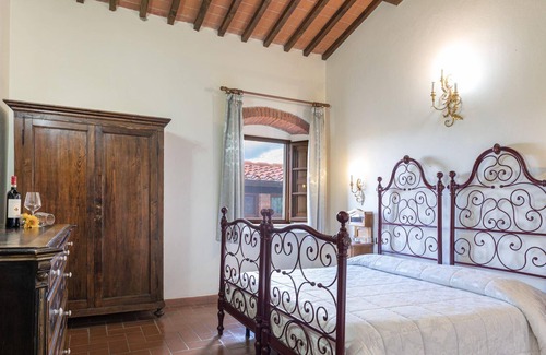 Pieve a Presciano House | Holiday house Pergine Valdarno for 1 - 6 persons with 2 bedrooms - Holiday home