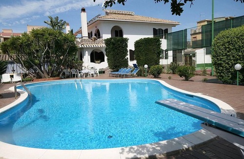 Quartu Sant'Elena House | Holiday house Flumini for 1 - 10 persons with 5 bedrooms - Holiday house