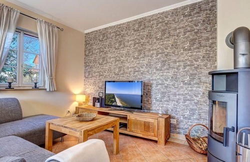Kachlin House | Holiday house Kachlin for 1 - 7 persons with 3 bedrooms - Twin house