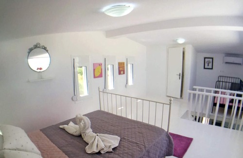 Zipari House | Holiday house Kos (Stadt) for 1 - 11 persons with 4 bedrooms - Twin house