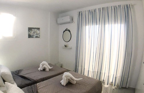 Zipari House | Holiday house Kos (Stadt) for 1 - 11 persons with 4 bedrooms - Twin house