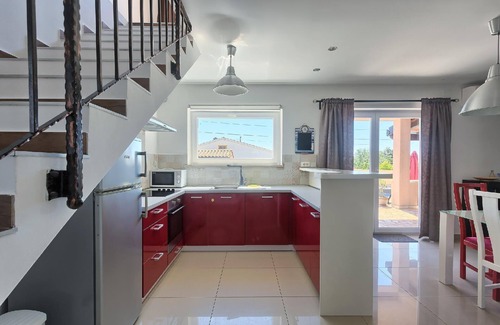 Peruski House | Holiday house Krnica for 1 - 8 persons with 3 bedrooms - Holiday home