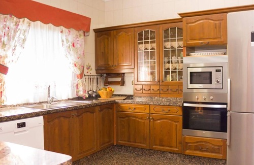 Las Rosas House | Holiday house Las Galletas for 4 - 20 persons with 9 bedrooms - Holiday house