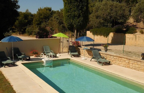 Le Barroux House | Holiday house Le Barroux for 1 - 8 persons with 3 bedrooms - Row house