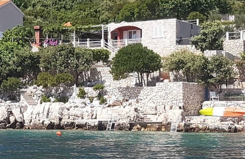 Dubrovacko Primorje House | Holiday house Majkovi for 1 - 5 persons with 2 bedrooms - Row house