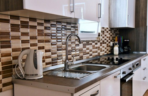 Bogovici House | Holiday house Malinska for 1 - 14 persons with 6 bedrooms - Holiday home