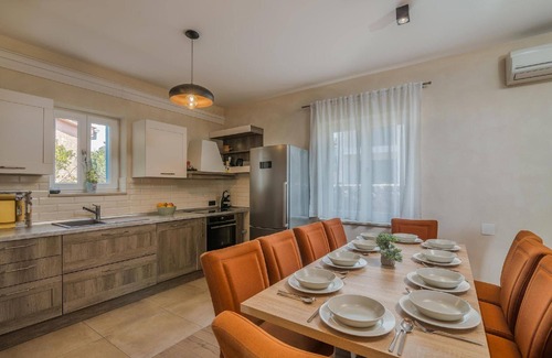 Marsici House | Holiday house Malinska for 1 - 12 persons - Holiday home