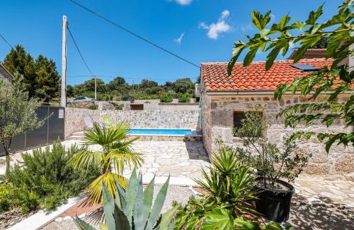 Krusevo House | Holiday house Manuela