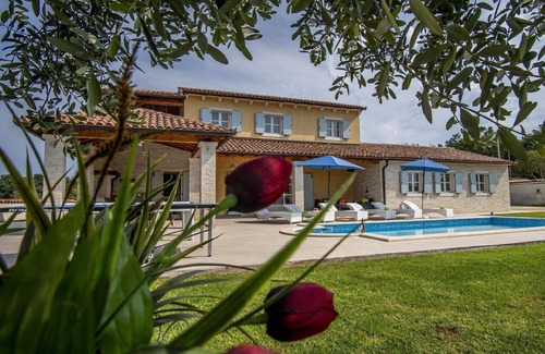 Pavicini House | Holiday house Marcana for 1 - 9 persons with 4 bedrooms - Holiday home