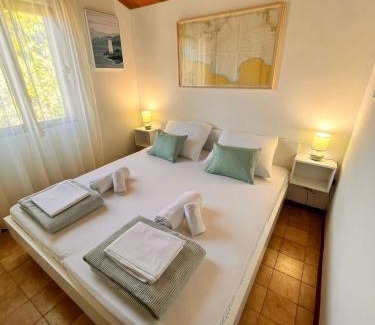 Razanj House | Holiday House Mia