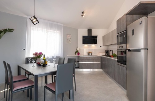 Orbanici House | Holiday house NaNa with private pool