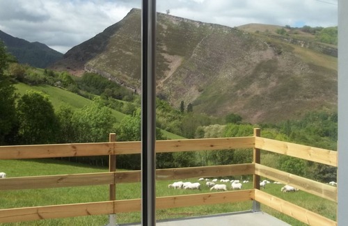 Bidarray House | Holiday house on the heights of the Basque Country.