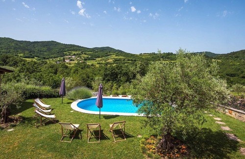 Pazin House | Holiday house Pazin for 1 - 12 persons with 4 bedrooms - Holiday home