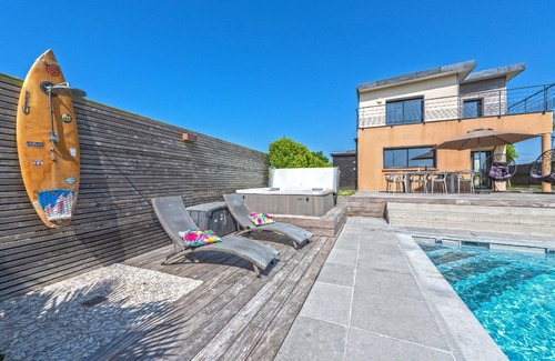 Plouguerneau House | Holiday house Plouguerneau for 1 - 14 persons with 5 bedrooms - Holiday house