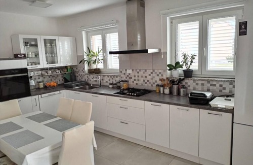 Skatari House | Holiday house Pula for 1 - 4 persons with 2 bedrooms - Holiday home