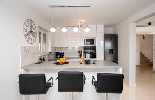 Skatari House | Holiday house Pula for 1 - 8 persons with 4 bedrooms - Holiday home