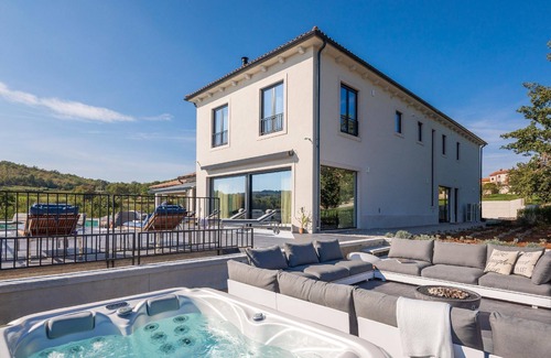 Rakotule House | Holiday house Rakotule for 1 - 8 persons with 4 bedrooms - Holiday house