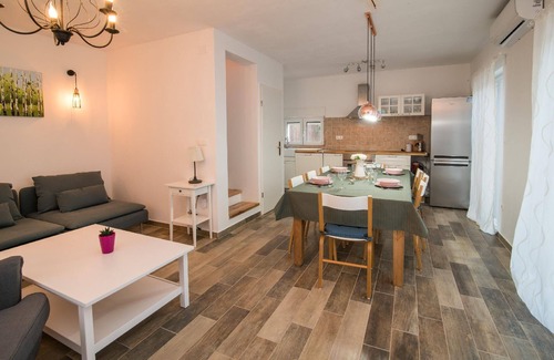 Risika House | Holiday house Risika for 1 - 6 persons with 2 bedrooms - Holiday home