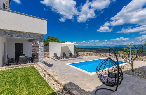 Vrh Villa | Holiday house San Michele