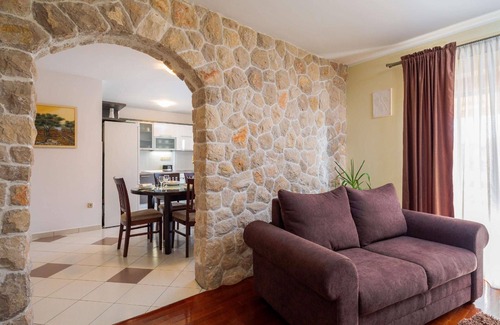 Oklaj House | Holiday house Skradin for 1 - 7 persons with 4 bedrooms - Holiday house