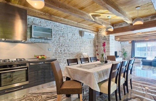 Pazin House | Holiday house Stari Pazin for 1 - 10 persons with 4 bedrooms - Holiday house