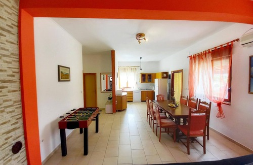 Stokovci House | Holiday house Svetvinčenat for 1 - 10 persons with 4 bedrooms - Holiday house