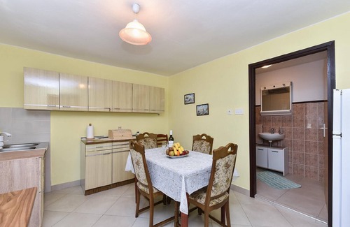 Smoljanci House | Holiday house Svetvinčenat for 1 - 6 persons with 3 bedrooms - Holiday home