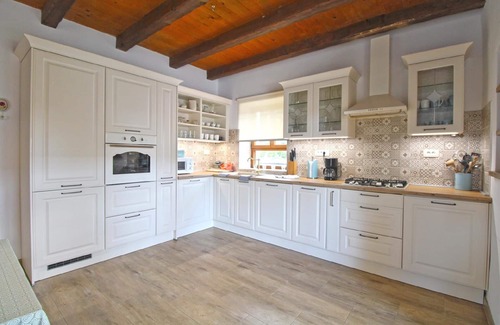 Radetici House | Holiday house Tinjan for 1 - 8 persons with 3 bedrooms - Holiday home