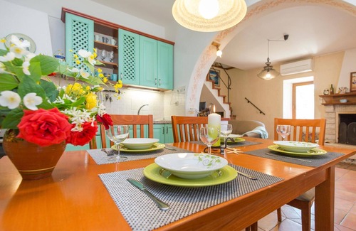 Viskovici House | Holiday house Viskovici for 1 - 6 persons with 3 bedrooms - Holiday house