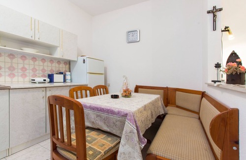 Pirovac House | Holiday house with a parking space Kašić, Šibenik (K-11079)