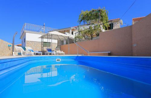 Razanj House | Holiday house with a swimming pool Razanj, Rogoznica - 17904