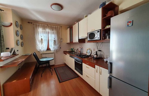 Pazin House | Holiday house with outdoor pool, balcony and close to the beach