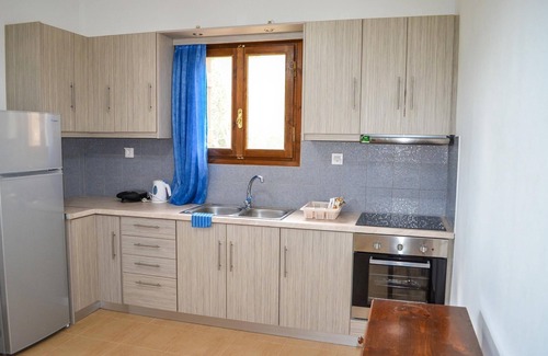 Triopetra House | Holiday house with pool, large garden, idyllic and calm, wifi | Triopetra, Crete