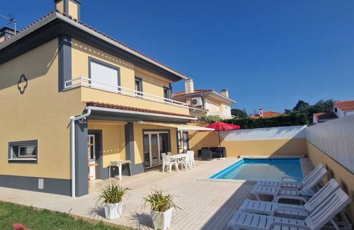 Sao Lourenco House | holiday house with pool in azeitao