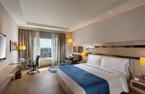 Sanjay Place Hotel | Holiday Inn Agra MG Road by IHG