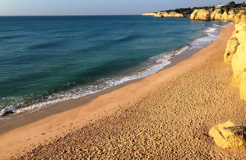 Armacao de Pera Hotel | Holiday Inn Algarve - Armacao de Pera, an IHG Hotel