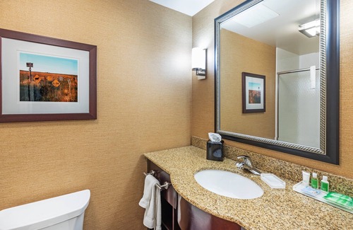 Ardmore Hotel | Holiday Inn Ardmore I-35 by IHG