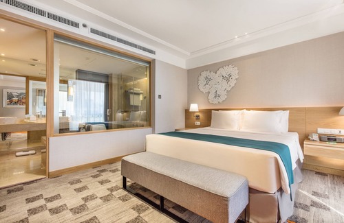 Ratchaprasong Hotel | Holiday Inn Bangkok by IHG