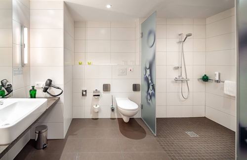 Friedrichshain Hotel | Holiday Inn Berlin - City East Side by IHG